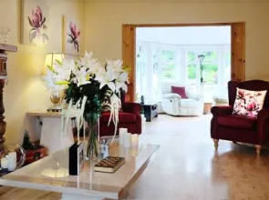 Number Nine Luxury Bed And Breakfast