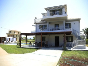HiEnd Beach Villa