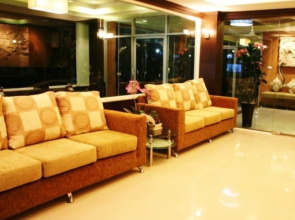 Queen's Garden Resort