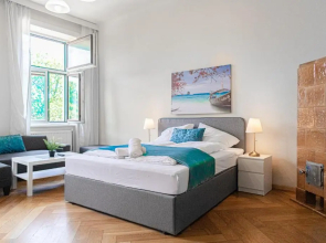 Brilliant 2BR Apt. near AKH-Hospital