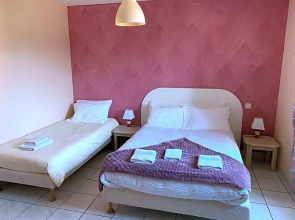 Hotel A Jayac - Logis Hotels