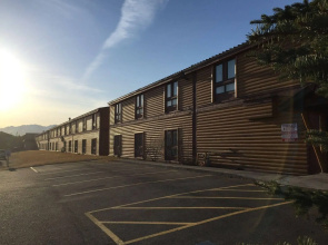 Long House Alaskan Hotel - Anchorage