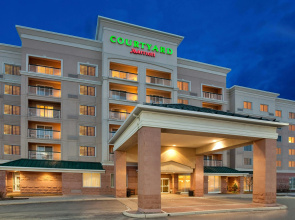 Courtyard by Marriott Toronto Vaughan