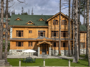 Shaw Inn