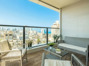 Sea Breeze Netanya Retreat by Sea N Rent