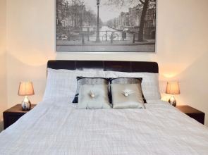 One Bedroom Flat Near O'connell Street