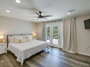 Waterfront Hot Springs Home w/ Dock & Porch!