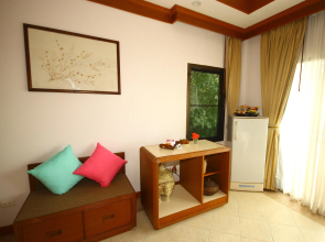 Phuket Nature Home Resort