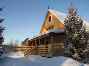 Altaiskii tsentr ezdovogo sporta