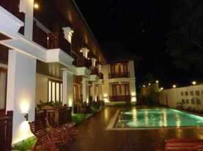 Athena Hotel