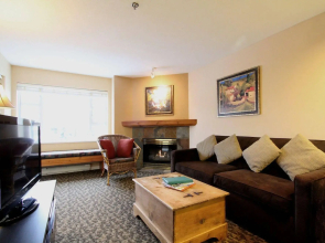 Marketplace Lodge by Whistler Retreats