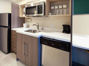 Home2 Suites by Hilton Alameda Oakland Airport