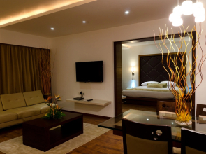 Ramee Grand Hotel and Spa, Pune