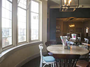 Royal Inn