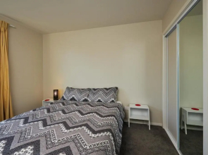 Simon's Place - Kaikoura Holiday Home