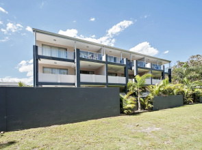 Shoal Bay Beach Apartments, 6/2 Shoal Bay Road