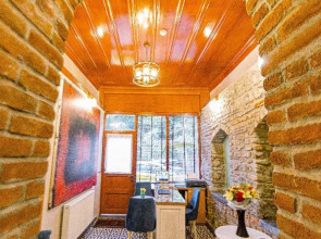 Acacia Mansion Hotel