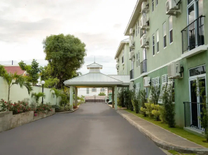 New Kingston Central Guest Apartment