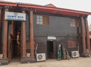 Janny Paul Hotel & Suites
