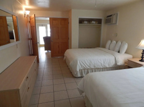 Parmer's Resort
