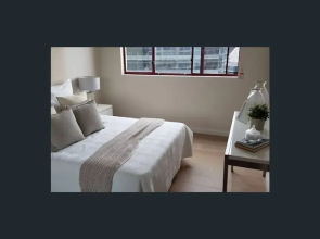 2 Bedroom Darling Harbour Apartment