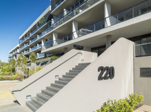 Caroline Serviced Apartments Sandringham