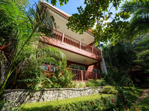 Baansuan Aokhai Beach Resort