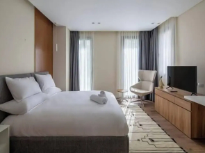 Rivera 2bedroom with Garden Eastown near EDNC Mall