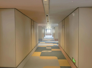 Bama Shouxiang International Hotel