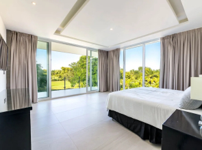 Ultra Modern Villa with Chef & Maid