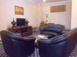 Hotel Golden Land
