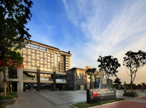 Panyu Yuwa Serviced Residences