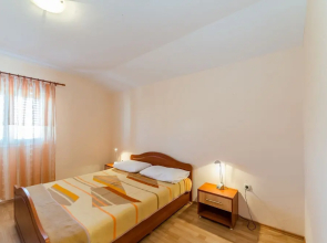 Mlađo - Swimming Pool - A4