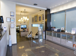 Piraeus City Hotel