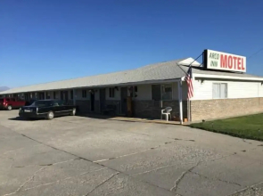 Arco Inn