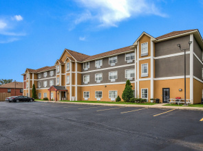 Americas Best Value Inn & Suites Three Rivers