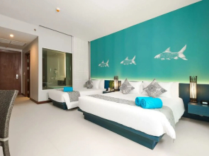 Курортный отель Fishermen's Harbour Urban Resort