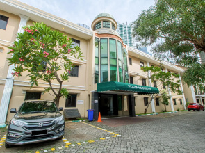 Plaza 68 Residence