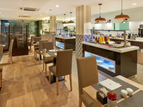 NH Barcelona Les Corts