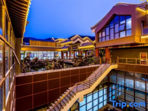 Chengde Puning Hotel (Mountain Resort)