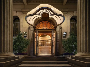 Grand Madison Wuhan Hankou on the Bund