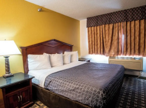 Blue Way Inn & Suites Eagan