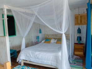 Namaste Beach Club & Hotel