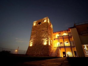 Torre della Loggia - Dimora Storica