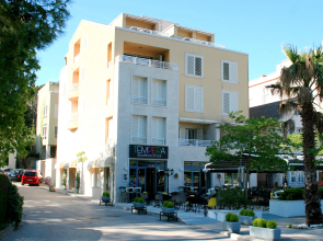 Apartel Park Osejava