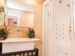Go Barcelona Guest House