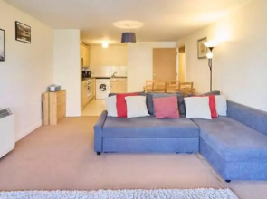 Host Stay Bingley Court