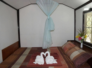 Laemson Resort