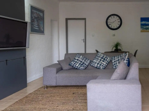 16 st Johns - Apartment