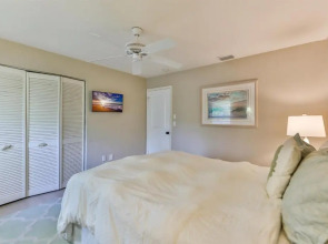 South Seas Beach Home 6